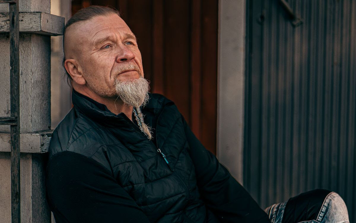 Raspikurkku Bablo Tuo Joe Cockerin Maailmaa T h n P iv n Uusien 